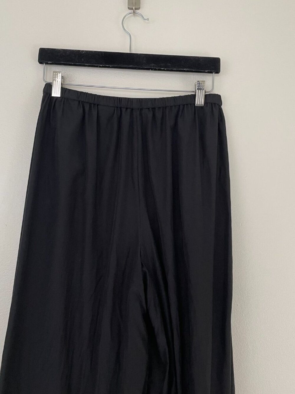COS Black Pull On Silk Blend Pleated Wide Leg Flare Pants Size 8 - Picture 7 of 7
